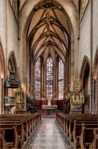 Thann - Theobaldus-Münster - Blick vom Mittelschiff in den Chor