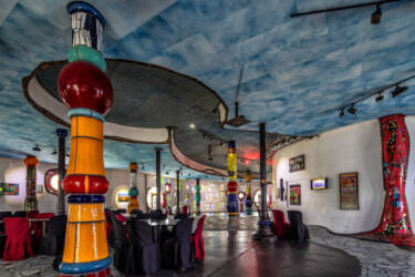 Alternheim- Hundertwasser Markthalle Innen.