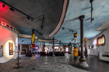 Alternheim- Hundertwasser Markthalle Innen.