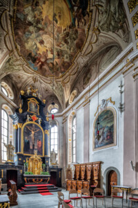 Höst-Pfarrkirche St. Johannes der Täufer Altar.
