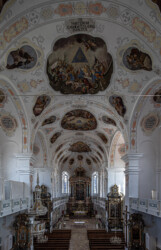 Dillingen-Basilika St. Peter Blick von der Empore.