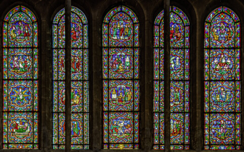 Dijon-Notre Dame Fenster.