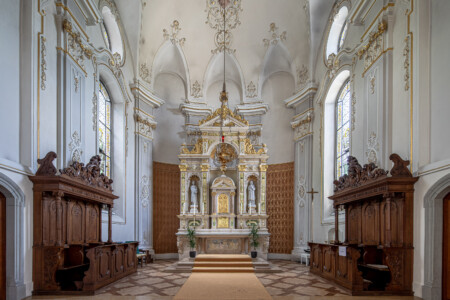 Kreuzlingen-St. Stefan Blich zum Altar.
