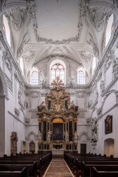 Würzburg-Dom St. Kilian Seitenaltar.