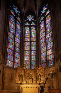 Clermont Ferrad-Kathedrale Alte Fenster.